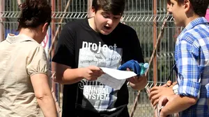 EVALUAREA NAŢIONALĂ 2012 - Pop: Ştim că a fost un subiect ambiguu, dar baremul rămâne acelaşi