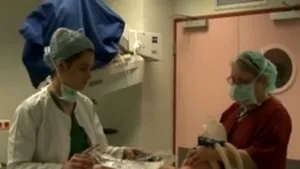 Epilepsia, tratată definitiv în România. Patru pacienţi au scăpat de crize, după implantarea unor electrozi