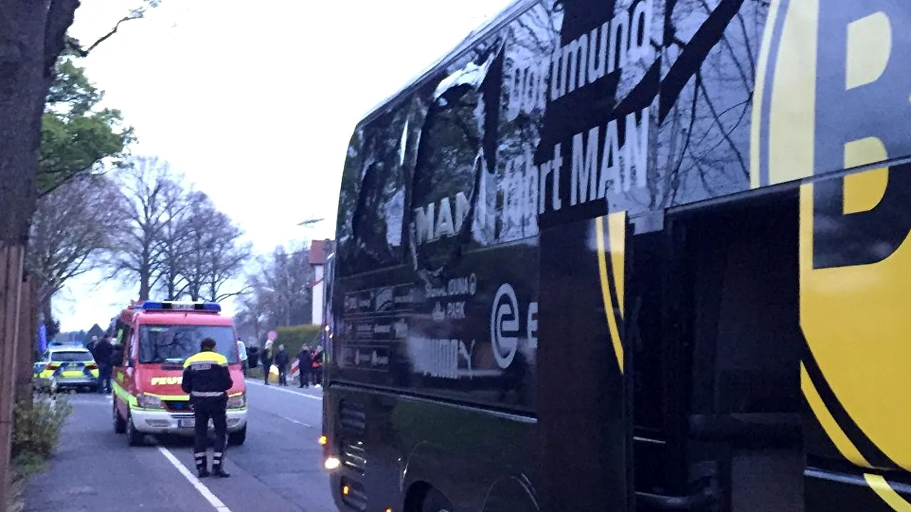 FOTO, VIDEO Explozii au vizat autocarul echipei de fotbal Borussia Dortmund. Un jucător a fost rănit/ Meciul Borussia Dortmund - AS Monaco, reprogramat
