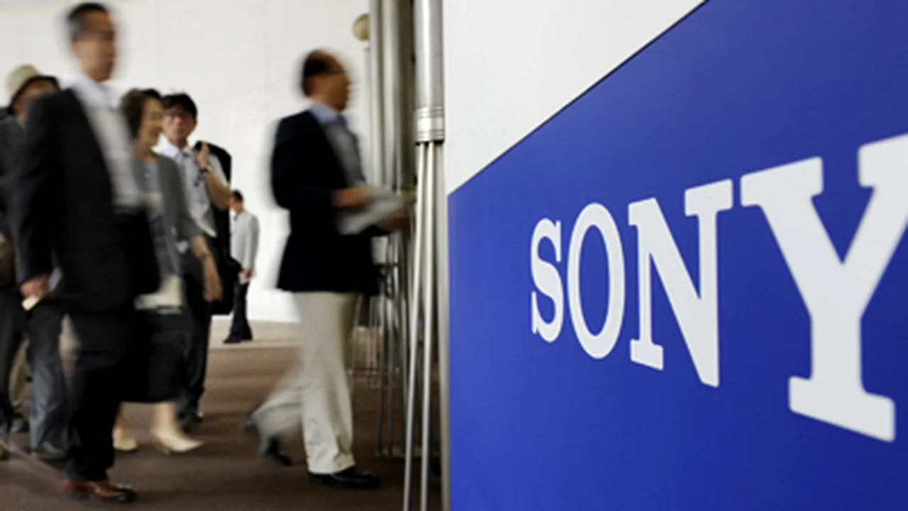 Sony vrea să dezvolte un player portabil de jocuri video cu funcţii de telefon mobil
