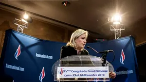 Marine Le Pen a fost realeasă preşedinte al Frontului Naţional cu 100 la sută din voturi