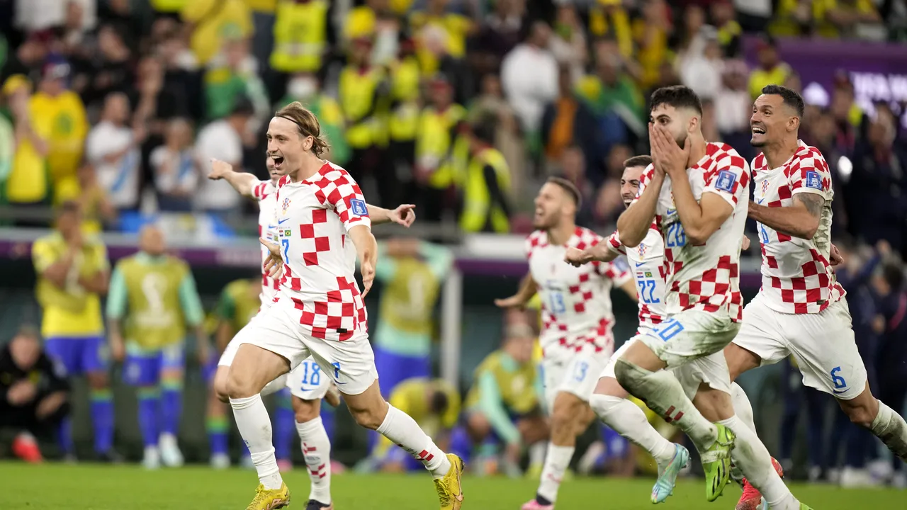 CROAŢIA - BRAZILIA 1-1, 4-2. Finalista ediţiei trecute, calificată miraculos în semifinale. Marea favorită a Cupei Mondiale, eliminată la penalty-uri