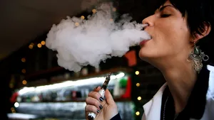 Numărul persoanelor care au murit în SUA din cauza ţigărilor electronice a ajuns la 42