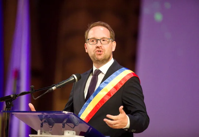 LIVE UPDATE Senatul decide pe Legea Integrității. Aleșii se contrazic pe prevederile care îi vizează pe Dominic Fritz și pe Mirabela Grădinaru