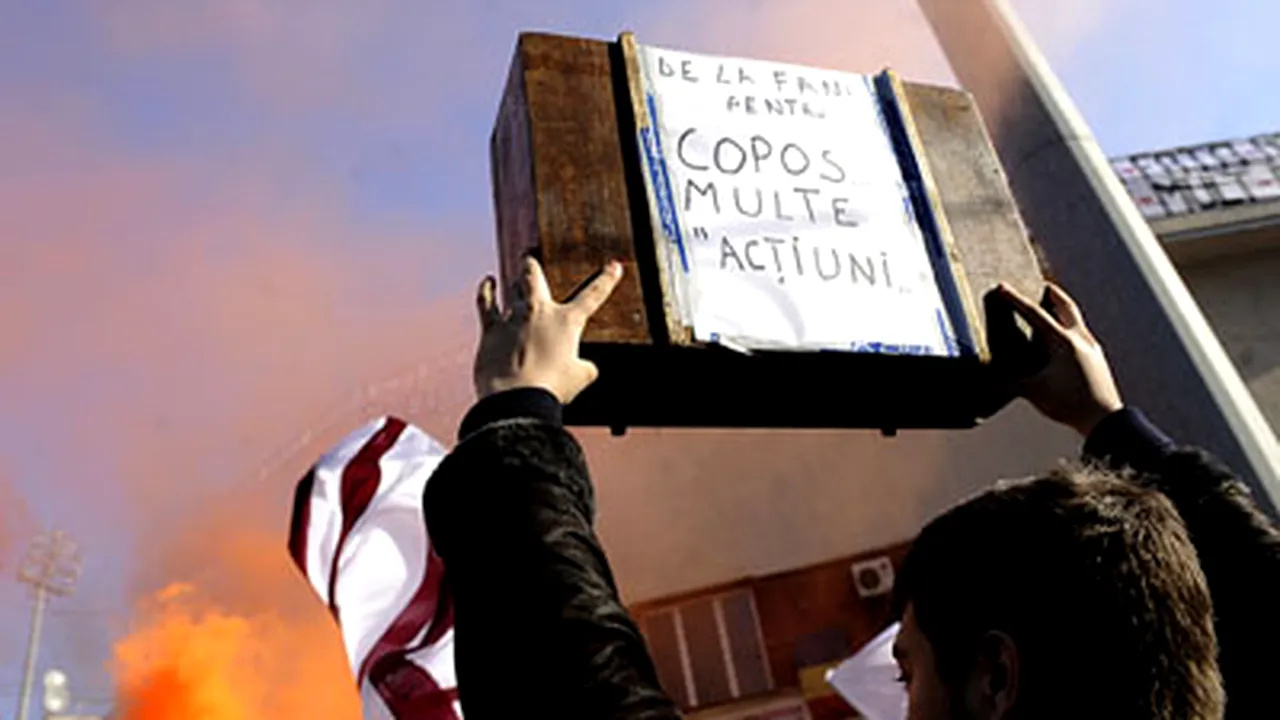 Copos a depus o sesizare la Poliţie, pentru distrugere şi ameninţare