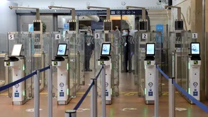 O ţară din Europa include România în zona roşie. Dovada vaccinării, solicitată la graniţă - DOCUMENT