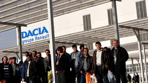 Mitingul angajaţilor Dacia s-a încheiat cu 