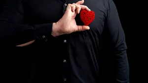 STUDIU: Cum se schimbă iubirea în funcţie de limba pe care o vorbim