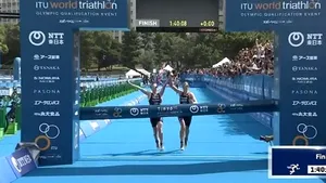 TOKYO 2020: MOTIVUL pentru care două sportive de triatlon au fost descalificate IMEDIAT după ce au trecut de linia de sosire | FOTO, VIDEO