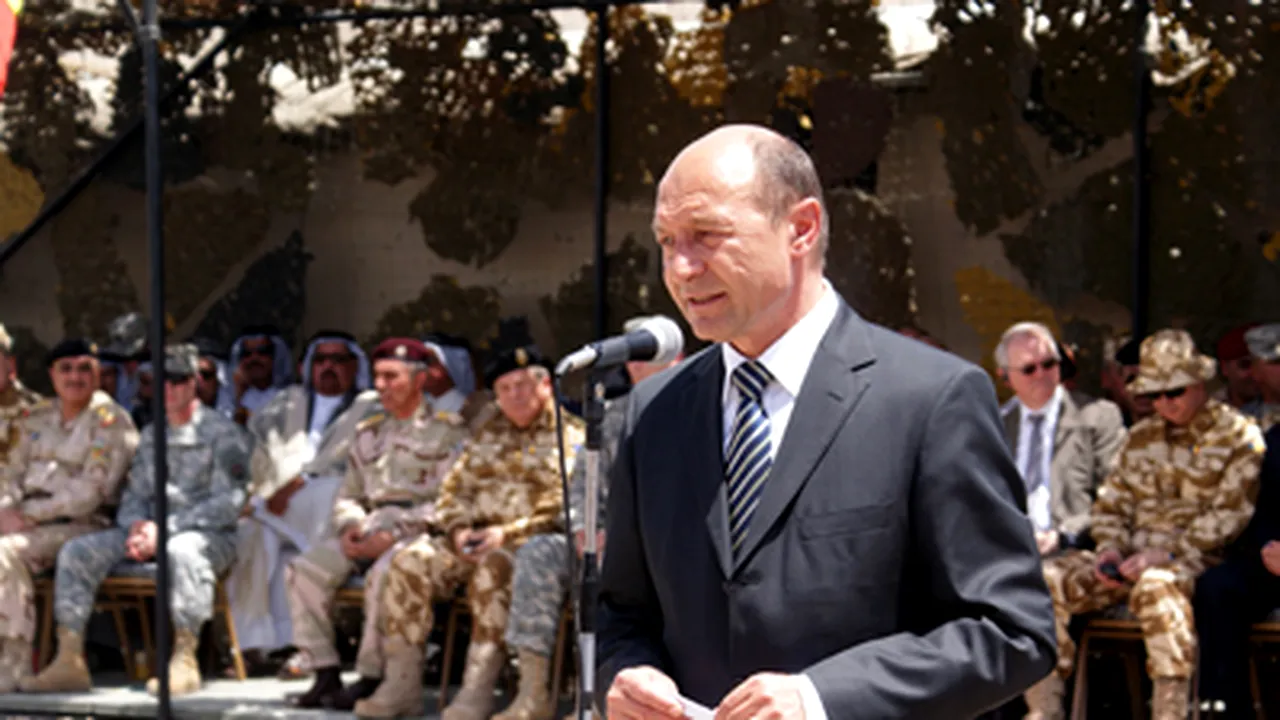 Hrebenciuc: Băsescu a lăcrimat la întâlnirea cu militarii din Irak pentru că este bolnav de tiroidă