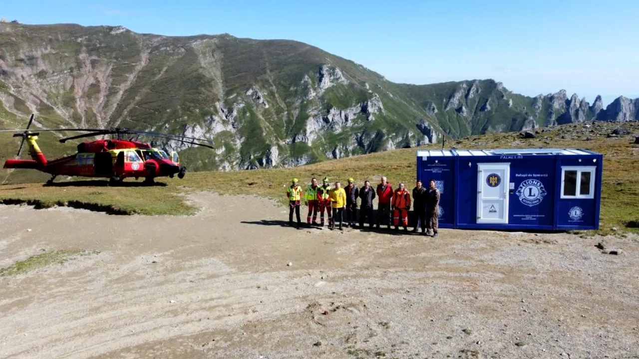 Adăposturi montane moderne: Primul container din seria „Refugiu de Speranță” a fost amplasat în Munții Bucegi