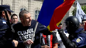 Peste 250 de jandarmi vor asigura ordinea la meciul de fotbal CFR Cluj şi U Cluj