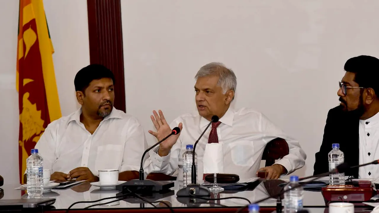 Premierul din Sri Lanka vrea ca armata să facă tot ce este necesar pentru a restabili ordinea