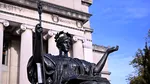 Columbia ajunge la o înțelegere financiară cu Trump: Universitatea va plăti guvernului federal 220 milioane de dolari pentru reluarea finanțării