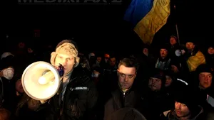 Opoziţia ucraineană s-a arătat dezamăgită de propunerile lui Ianukovici şi rămâne mobilizată 