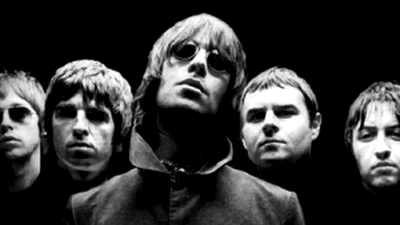 Oasis pleacă în turneu mondial, în toamnă