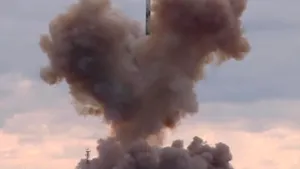 MONITORUL APĂRĂRII | Rusia a testat o rachetă hipersonică în largul Crimeei. Putin a participat la exerciţiu - VIDEO