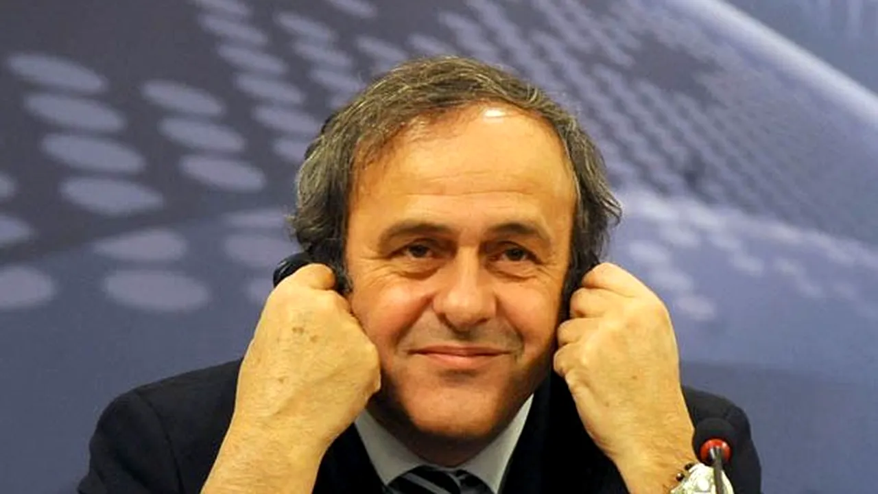 Platini, mulţumit de arbitrajul în cinci, dar este împotriva utilizării tehnologiei video