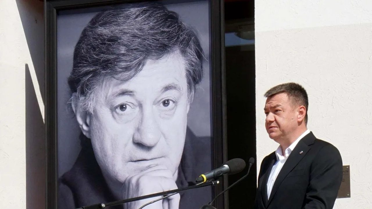 Sala Mare a Teatrului Naţional Bucureşti a primit numele actorului Ion Caramitru