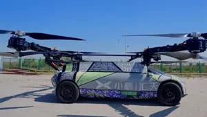 Maşina electrică care se transformă într-o dronă

