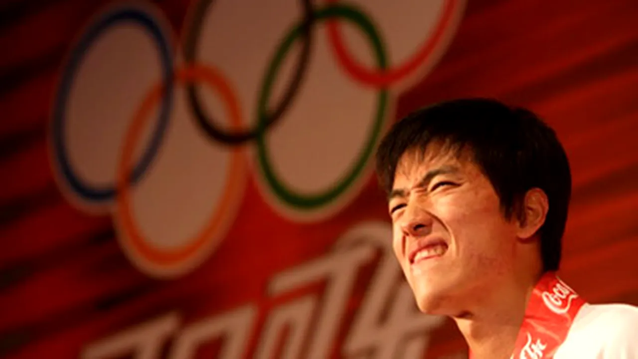 Gândul: Sportivii chinezi – avertizaţi să nu se apropie de penisul de cerb