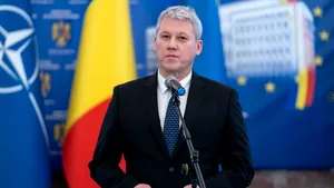 Cătălin Predoiu, mesaj de recunoștință și respect: Avem datoria de a păstra vie memoria eroilor