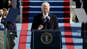 Joseph Biden pregăteşte decizii rapide în domeniul economic, ecologic şi în materie de imigraţie