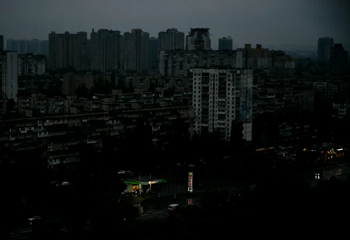 EXTERNE Explozii puternice în Kiev, sâmbătă dimineață. Capitala Ucrainei, atacată cu rachete și drone