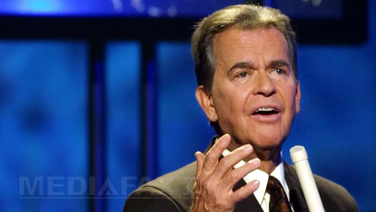 Dick Clark, unul dintre cei mai cunoscuţi realizatori de televiziune americani, a murit - VIDEO