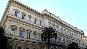 Italia riscă să rămână pe lista țărilor cu deficit excesiv. Avertismentul Băncii Centrale