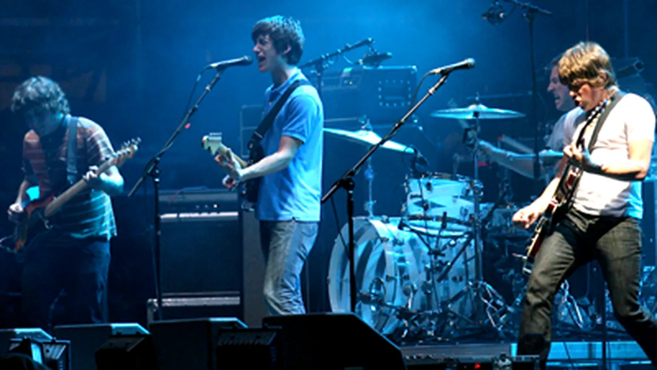 Film cu concert Arctic Monkeys, lansat pe DVD (Galerie Video)