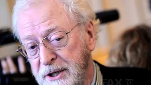 Michael Caine, numit de guvernul francez Comandor al Ordinului Artelor şi Literelor