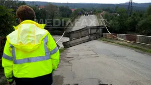 Autorităţile din Gorj, Vâlcea, Argeş, Olt, Teleorman şi Prahova primesc 50 de milioane de lei pentru inundaţii