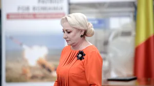 VIDEO | Viorica Dăncilă a acordat primul ajutor unui bărbat căruia i s-a făcut rău la un miting PSD