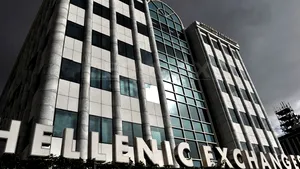 BCE: Criza din Grecia este principala ameninţare pentru stabilitatea băncilor din zona euro