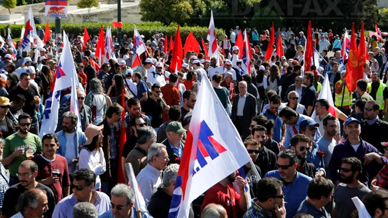 Nouă manifestaţie împotriva austerităţii la Atena