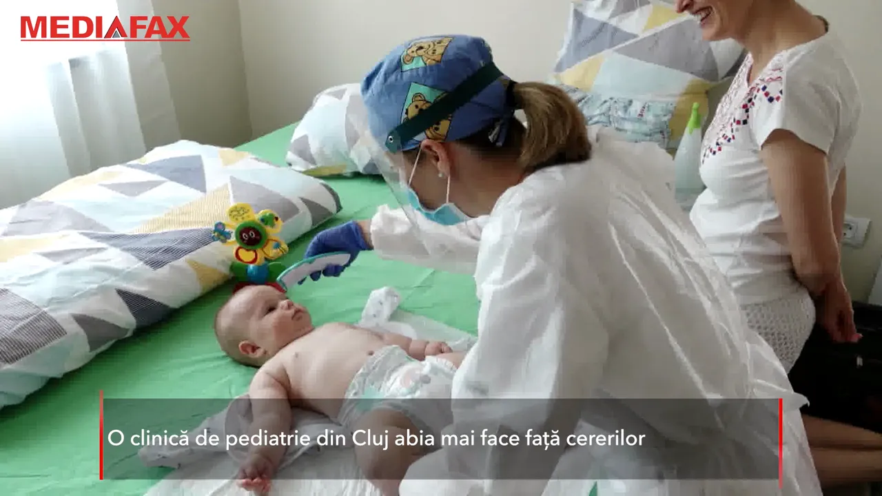 A crescut numărul consultaţiilor la domiciliu. Ca să evite spitalele, Florentina a chemat medicul acasă pentru copilul ei