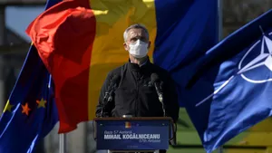 Jens Stoltenberg: Prezenţa trupelor NATO în România transmite un mesaj clar Rusiei