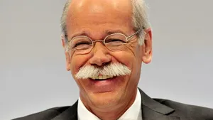 Şeful Daimler crede că Grecia ar trebui să iasă din zona euro, iar blocul monetar va rezista