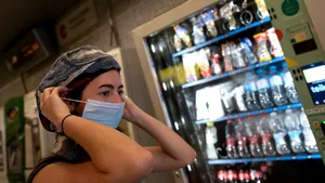 Poţi să primeşti amendă dacă nu porţi corect masca? Explicaţia poliţiştilor