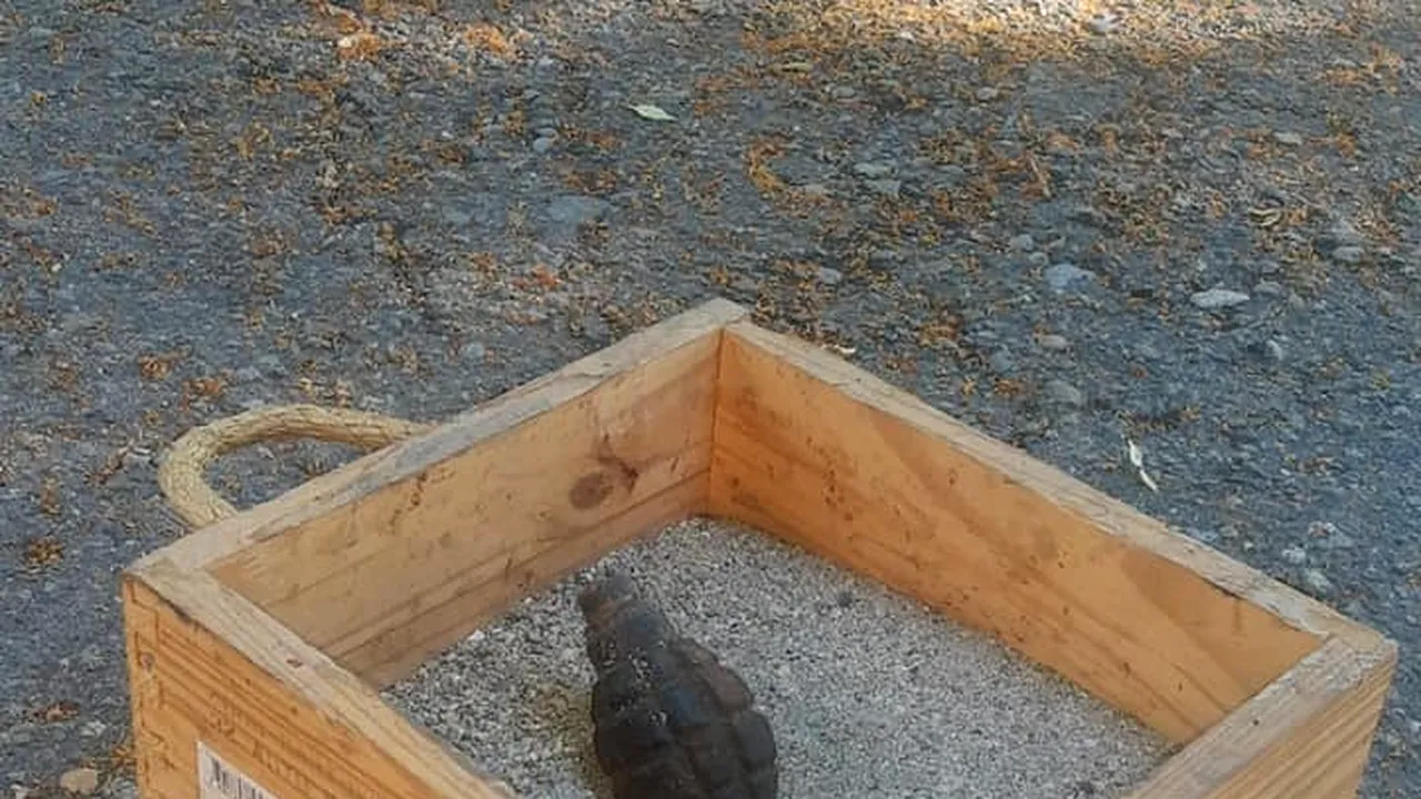 Grenadă descoperită în zona Catedralei din Craiova