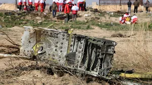 Iranul, pregătit să predea Ucrainei toate datele despre avionul prăbuşit. Teheranul va trimite un reprezentant săptămâna viitoare