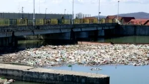 Ministrul Energiei: Sper să semnăm contractul de construire a hidrocentralei Tarniţa-Lăpuşteri anul acesta
