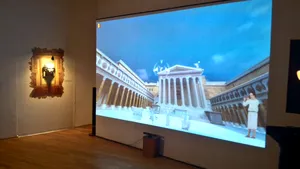Expoziţie 3D la Muzeul de Istorie din Cluj: Vizitatorii se pot plimba virtual prin Roma antică şi Sarmizegetusa - GALERIE FOTO, VIDEO 