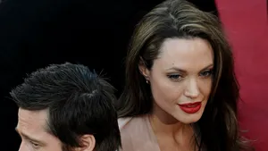 Brad Pitt şi Angelina Jolie se despart - GALERIE FOTO