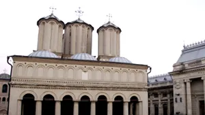 O fundaţie cere ca masonii să nu fie acceptaţi printre candidaţii de Patriarh al BOR