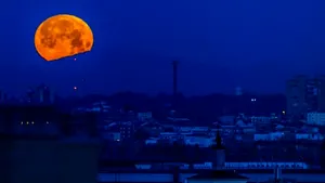 ECLIPSĂ: Motivul pentru care oamenii din trecut intrau în panică când Luna îşi schimba culoarea 