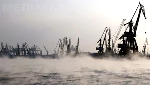 Porturile Constanţa Nord şi Constanţa-Sud Agigea, închise din cauza ceţii