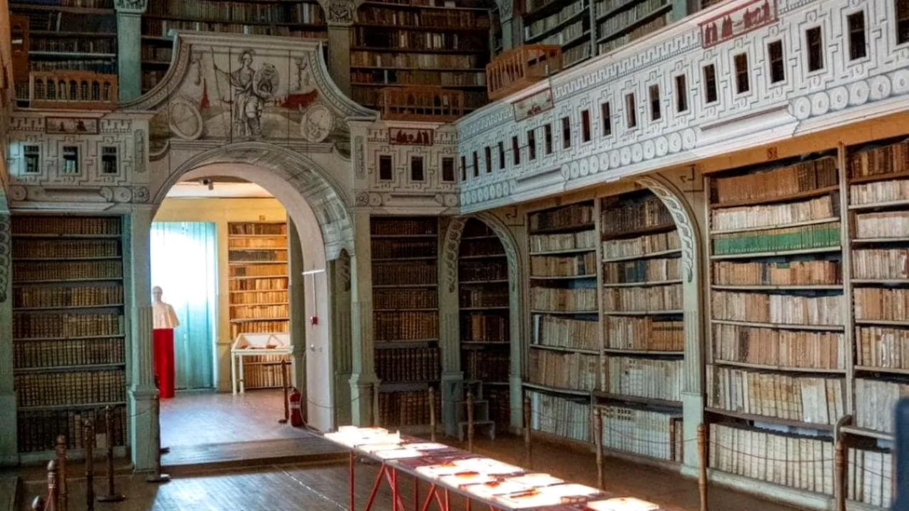Biblioteca Batthyaneum din Alba Iulia va fi restaurată cu 16 milioane de euro