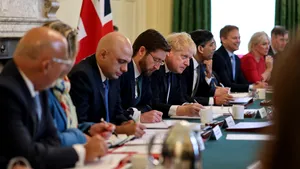 Guvernul britanic: Liderii din NATO şi UE vor utiliza orice mod pentru a asigura 